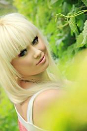 Sandra-young Dubai escort